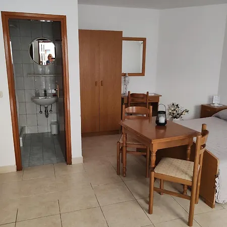 By The Sea Veliki, Dubrovnik - 2107 *